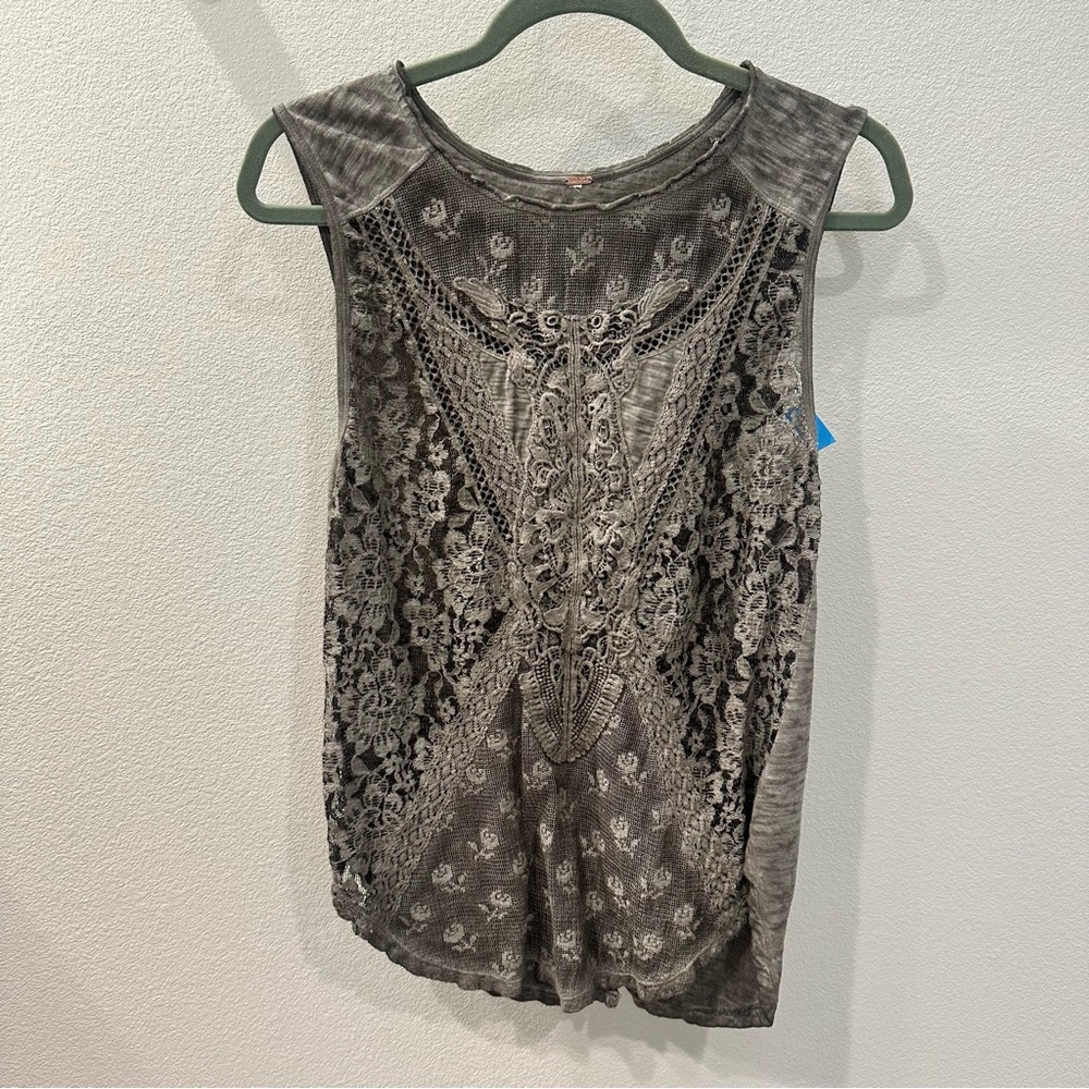 Free People Gray Lace Overlay sleeveless top - Picture 2 of 7